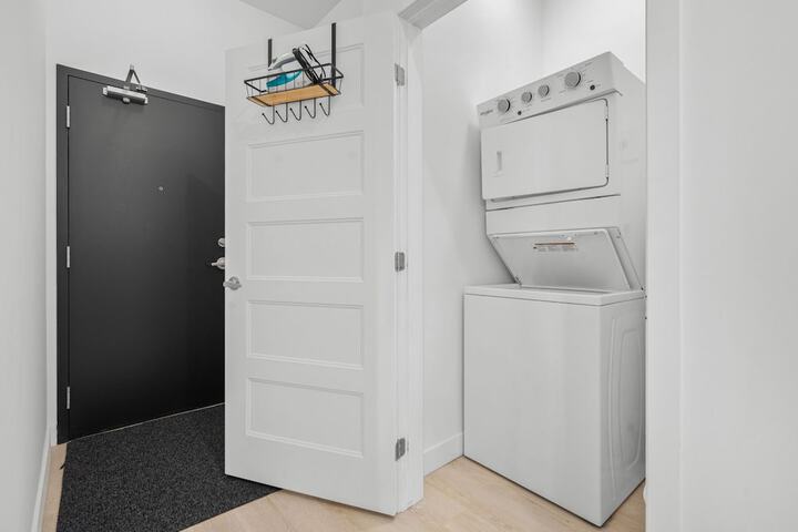 Laundry 100 of 110