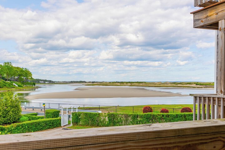 Aspinquid Resort