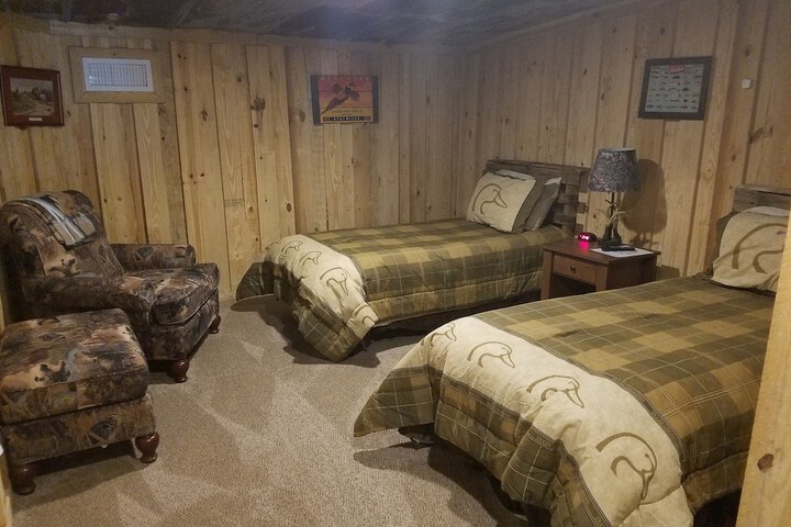 Room 17 of 32