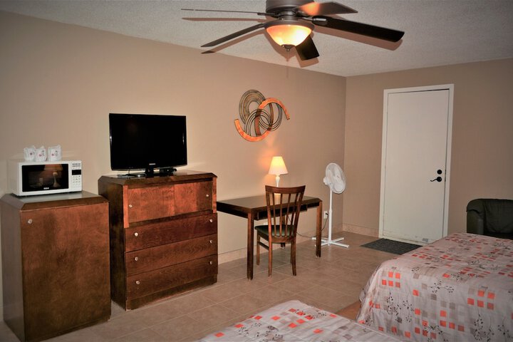 Room 19 of 34