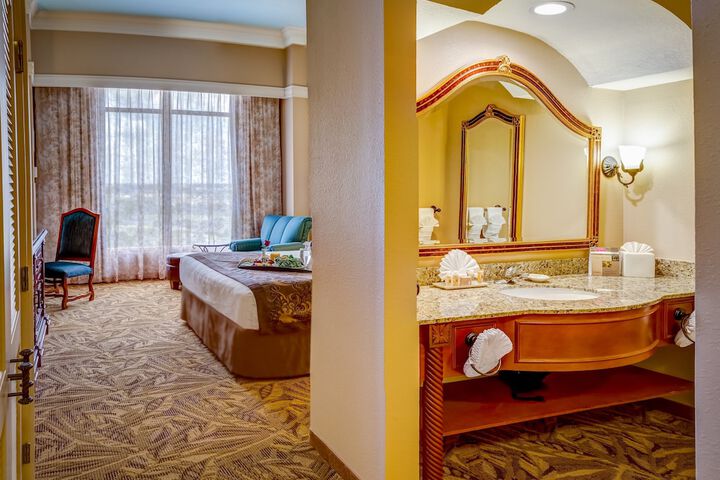 Room 46 of 172