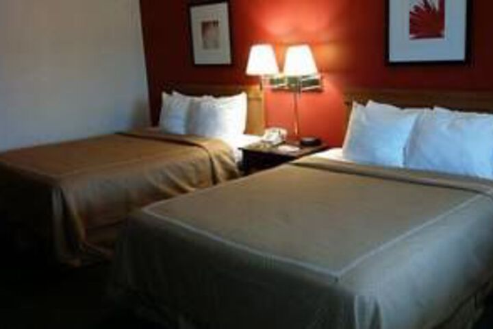 Hanover Hotel & Banquet Center