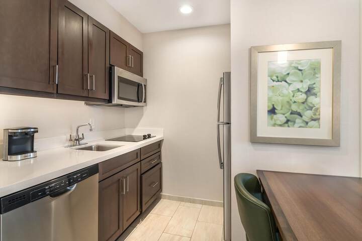 Homewood Suites by Hilton Schenectady