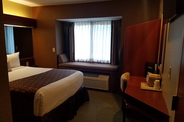 Microtel Inn & Suites by Wyndham Dover