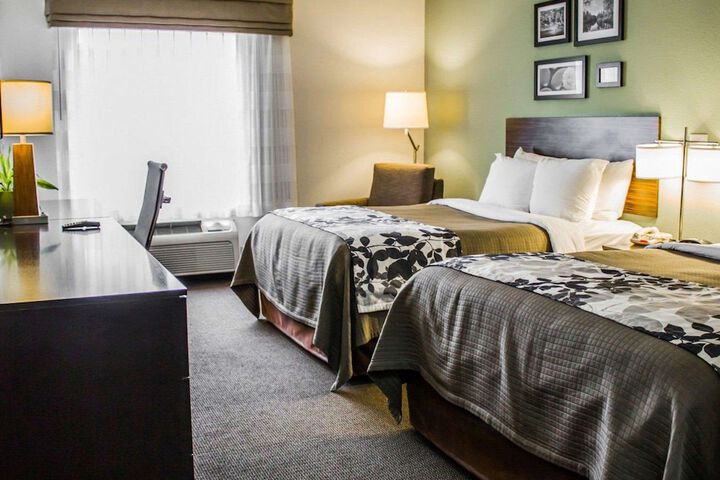 Room 21 of 29