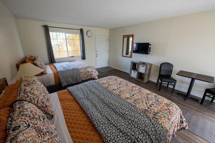 Pacific City Inn