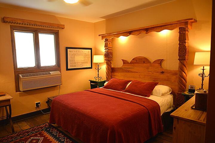 La Posada Hotel