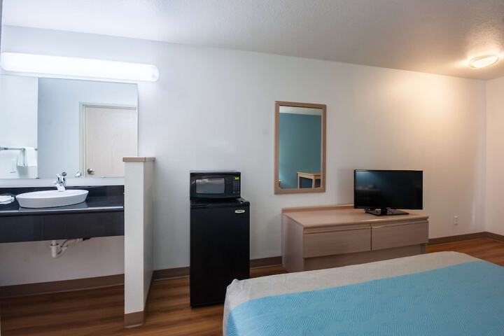 Room 21 of 52