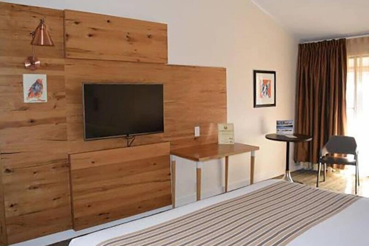 Room 22 of 63