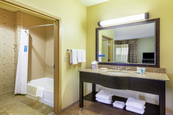Hampton Inn & Suites Tulsa North / Owasso