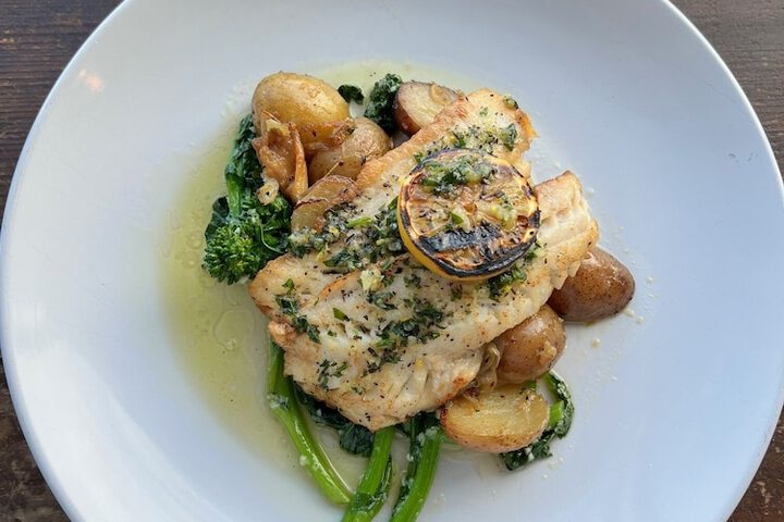 Dining 85 of 146