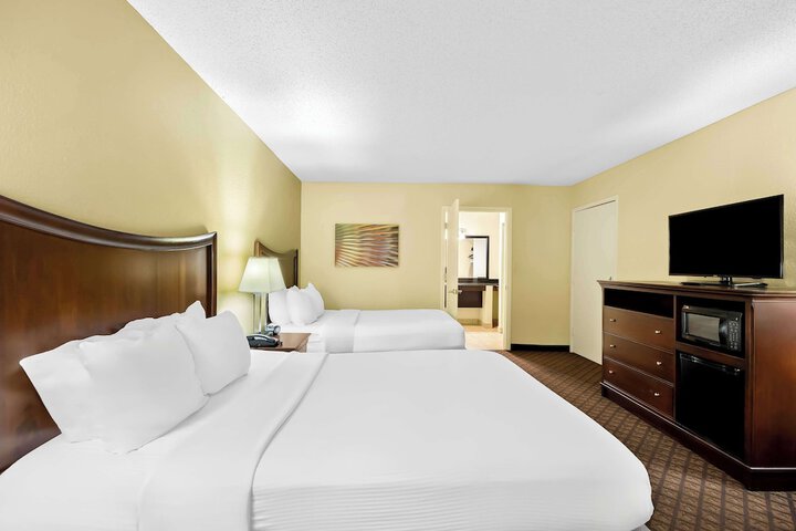 Room 20 of 42