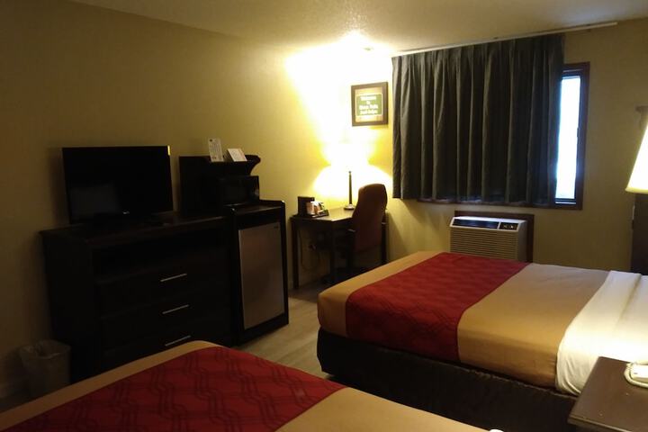 Room 22 of 42