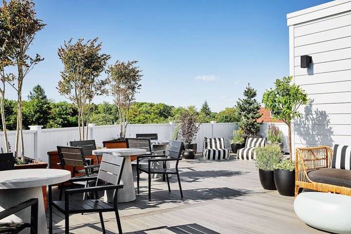 Sundeck 42 of 47