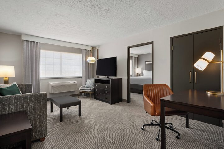 Room 12 of 30