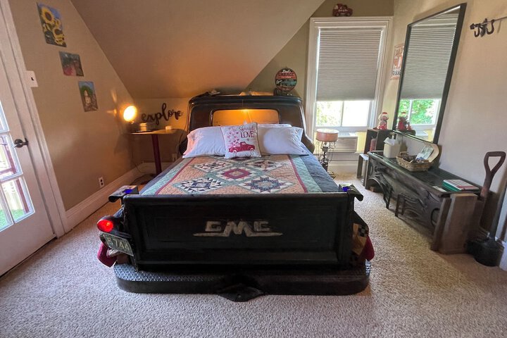Secrets on Main Bed & Breakfast