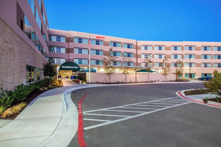 Hotel 2 of 28