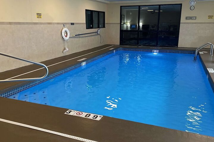 Pool 6 of 33