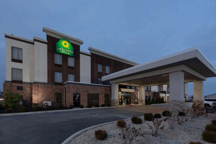 Hotel 3 of 51