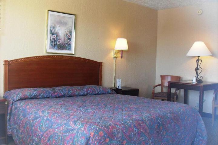 WESTERN RIDGE MOTEL