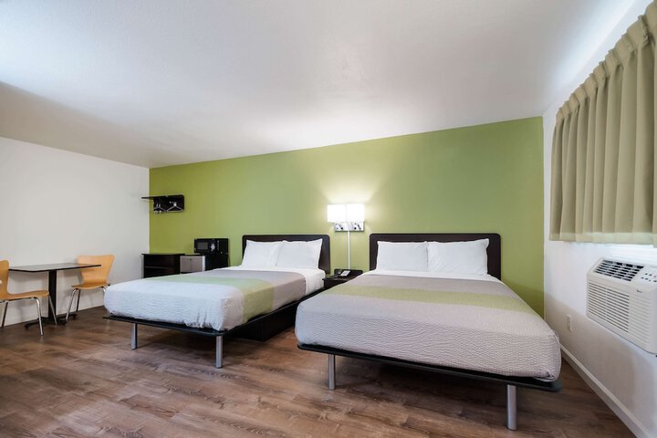 Motel 6 Burlington WA
