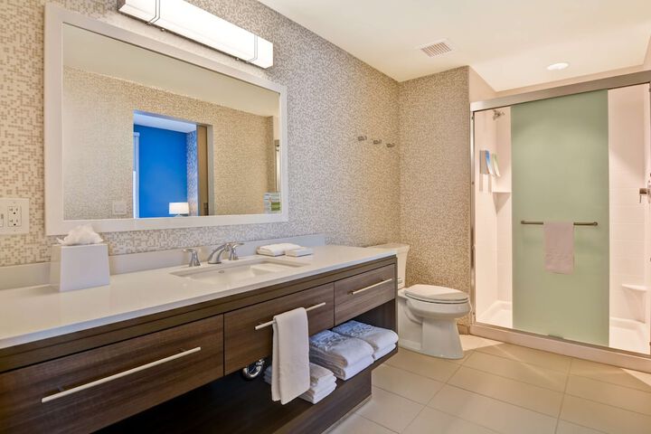 Home2 Suites Naples I-75 Pine Ridge Road FL