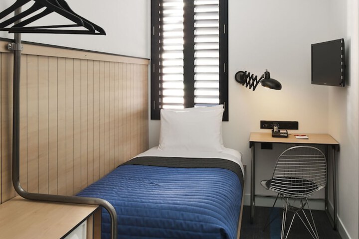 Room 12 of 54