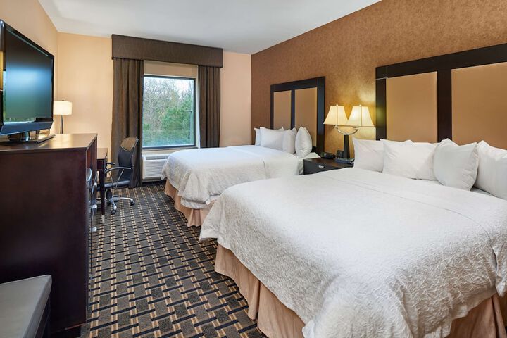 Hampton Inn & Suites Longview North