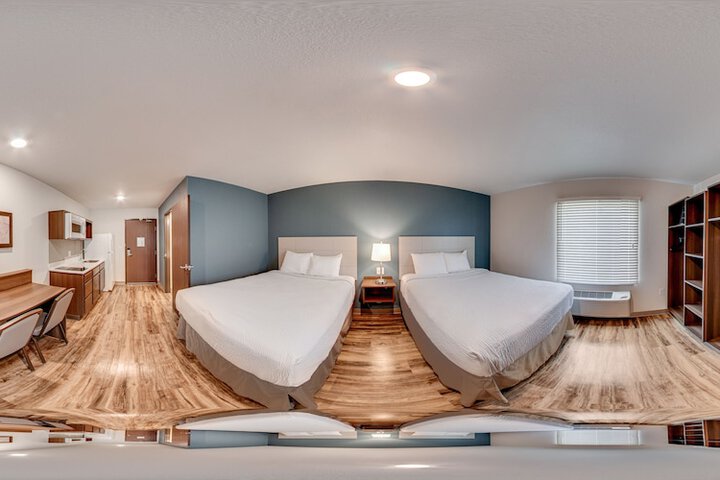 Room 21 of 40