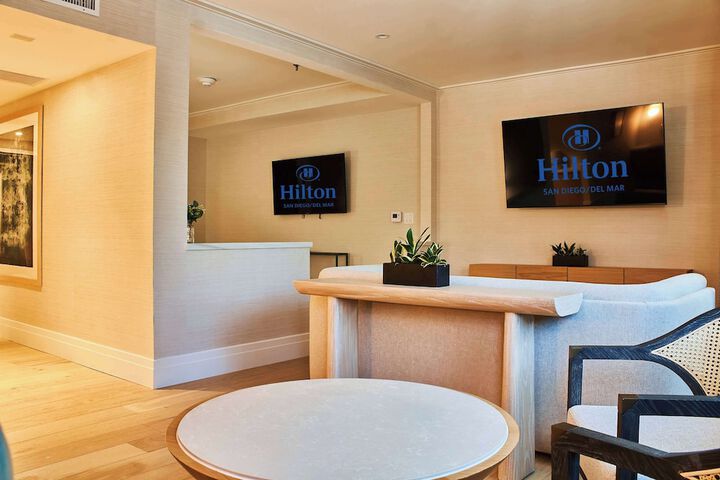 Hilton San Diego / Del Mar