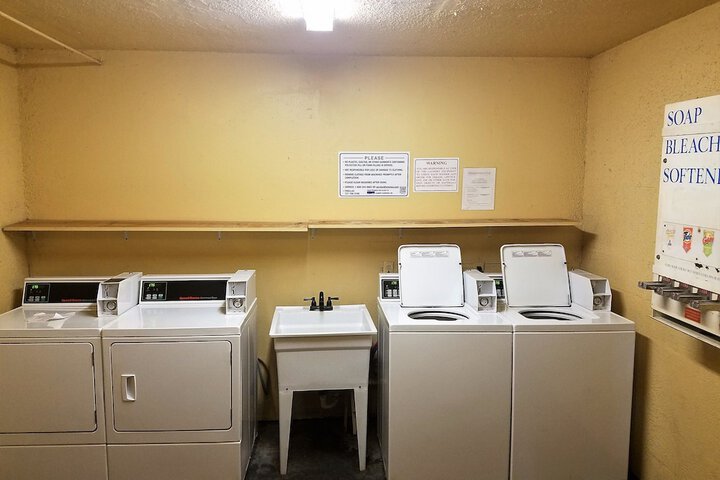 Room 26 of 38