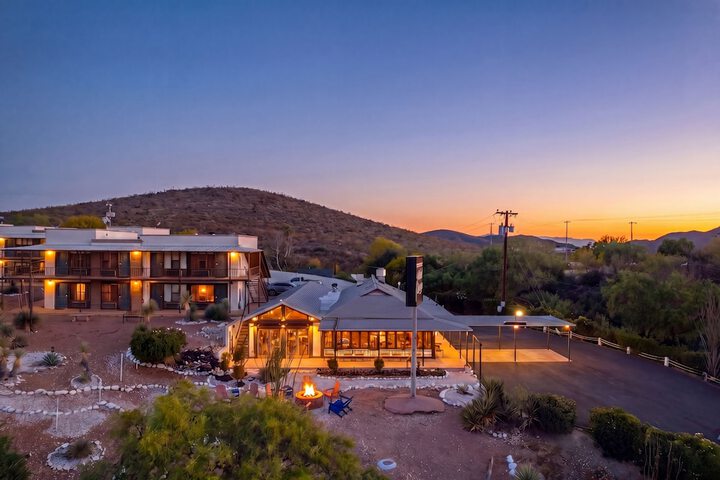 Tombstone Lookout Lodge SureStay Collection by Best Western