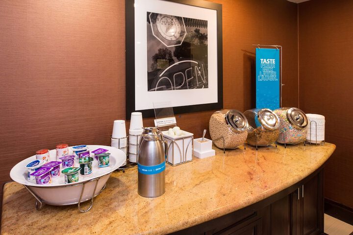Hampton Inn & Suites Schertz