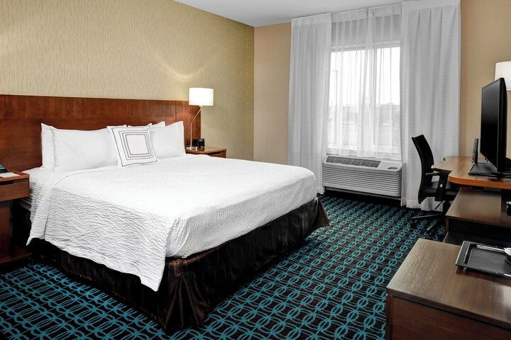 Room 14 of 23
