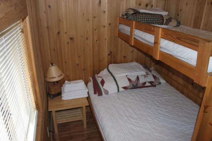 Room 43 of 64