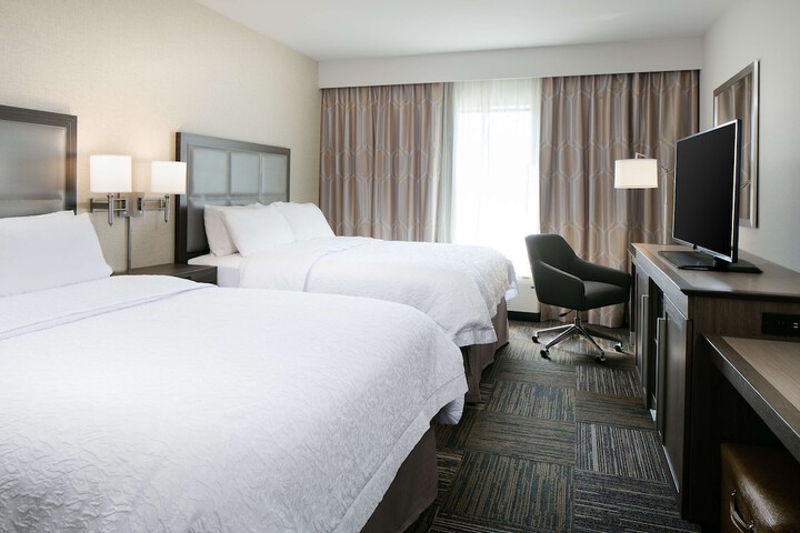 Hampton Inn & Suites Mason City