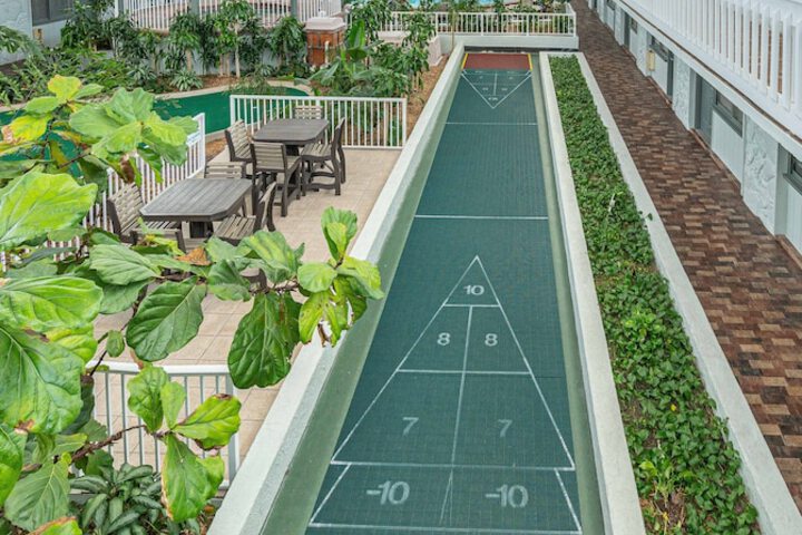 Club Destin Condos