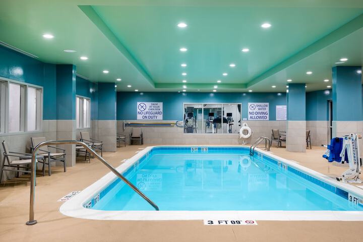 Holiday Inn Express & Suites Florence I-95 & I-20 Civic Center by IHG