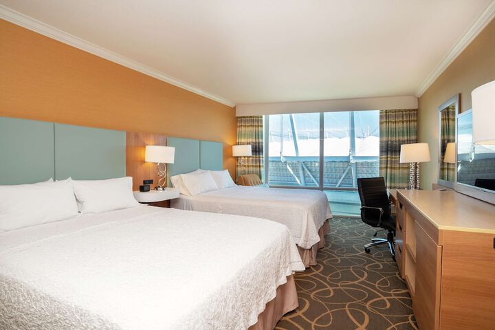 Room 32 of 58