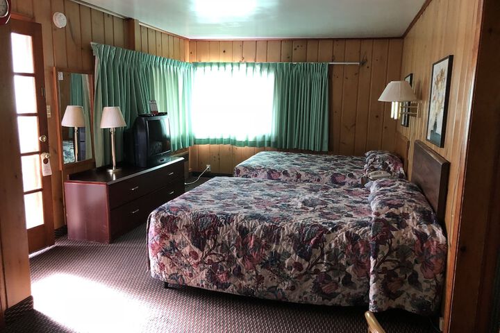 Room 44 of 51