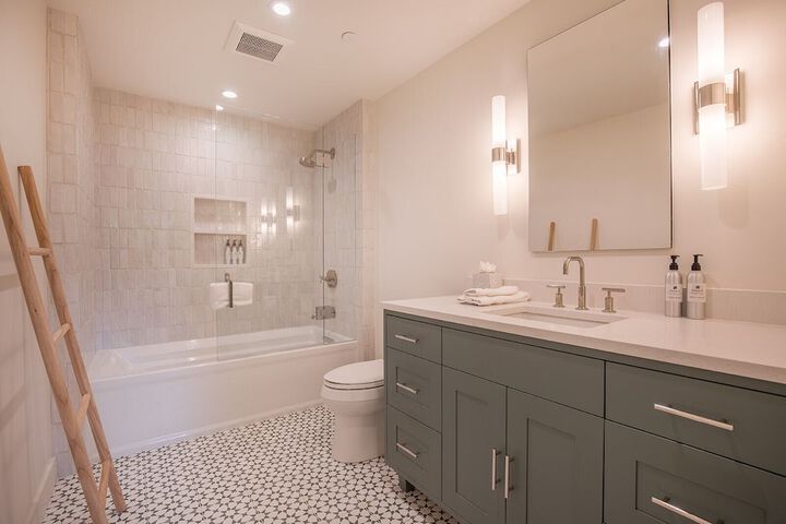 Element 52 Auberge Collection