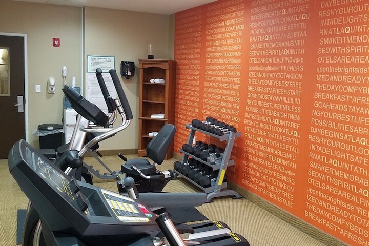 La Quinta Inn & Suites by Wyndham Atlanta-Union City