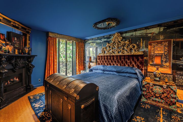 Room 40 of 56