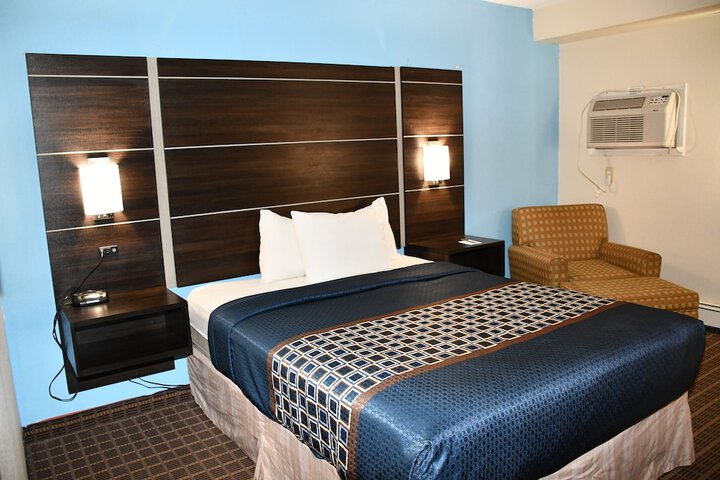 Room 15 of 30