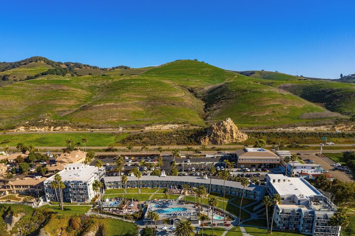 SeaCrest OceanFront Hotel