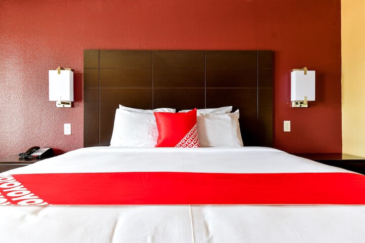 Room 30 of 36