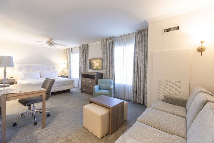 Room 14 of 53