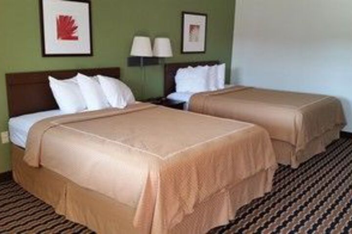 Hanover Hotel & Banquet Center
