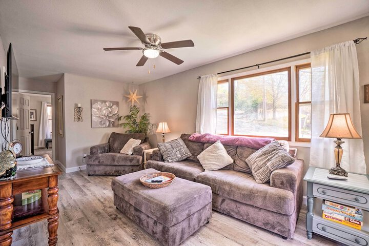 Rockaway Beach House w / Fire Pit & River View!