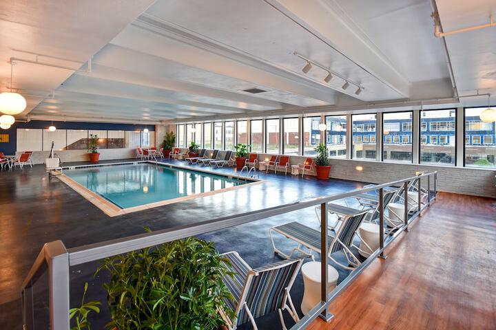 Pool 20 of 93